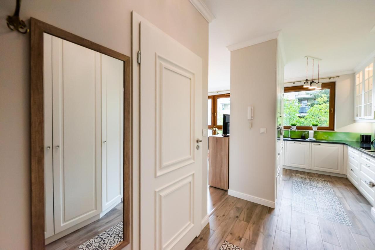 Prestige Verdant Apartment Varsovie Extérieur photo